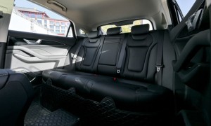 超安全智享大家轿 第四代奔腾B70上市 售价12.99万元起