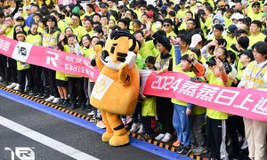 新年新力量!上汽大众“共益+”志愿者助力“蒸蒸日上迎新跑”