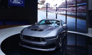 全新福特Mustang Dark Horse高性能跑车中国首秀