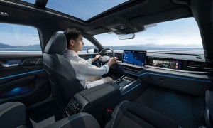 10月销量24,450台,帕萨特家族领跑中高级轿车市场